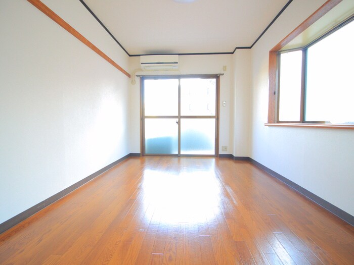 物件内観写真15　(居室)