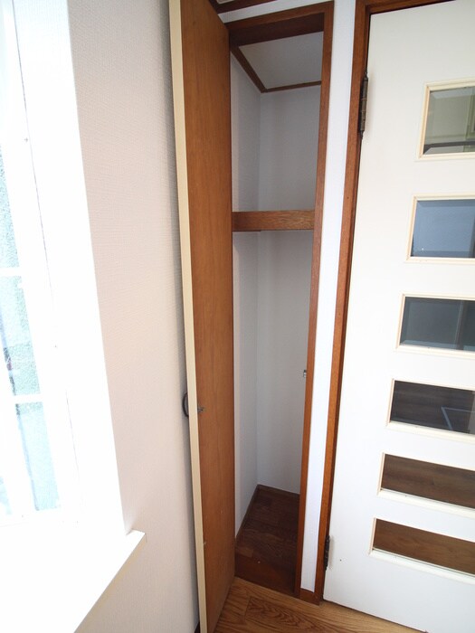 物件内観写真11　(居室)