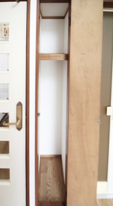 物件内観写真15　(収納)