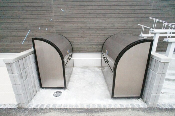 物件外観写真6　(建物設備)