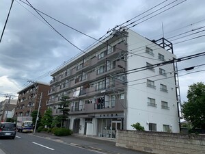 吉田ハイツ外観写真