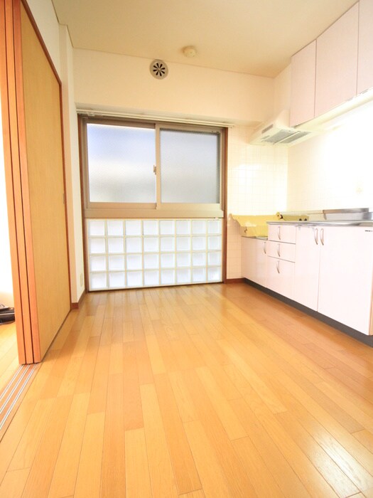 物件内観写真19　(居室)