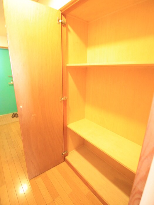 物件内観写真20　(収納)