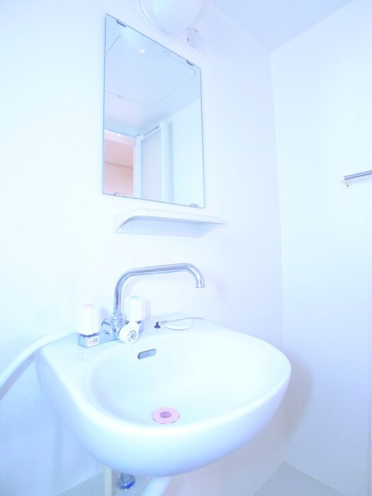 物件内観写真9　(洗面)