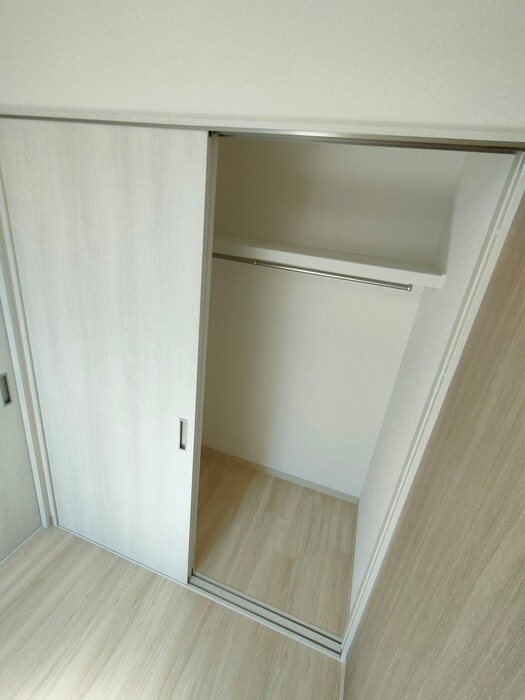 物件内観写真11　(収納)