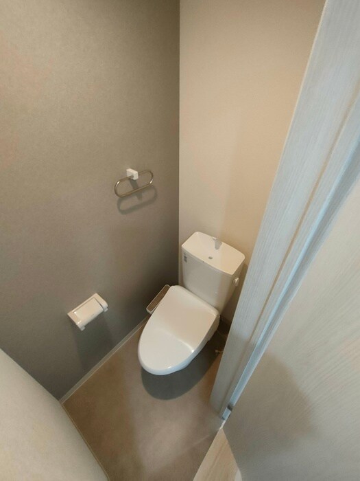 物件内観写真12　(トイレ)