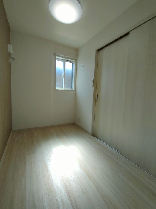 物件内観写真12　(居室)
