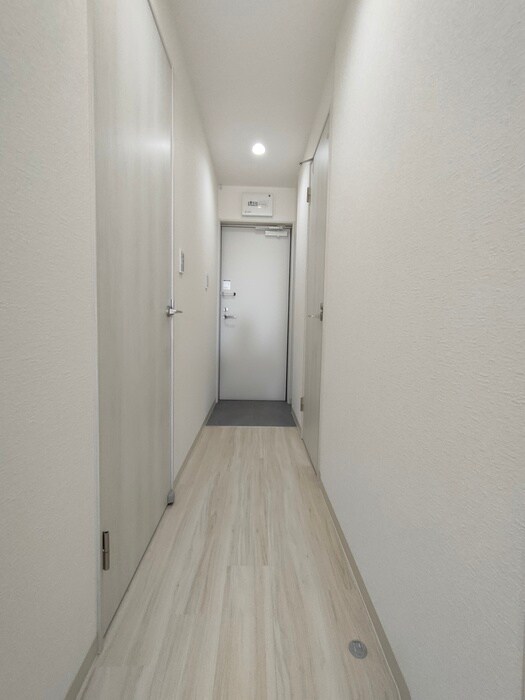 物件内観写真15　(玄関)