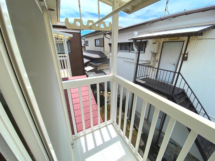 物件内観写真8　(洗濯機置場)