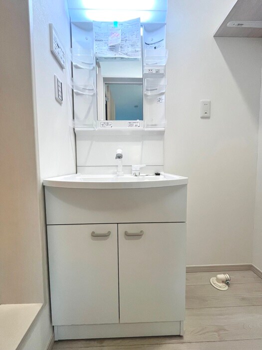 MELDIA西新井Vの洗面