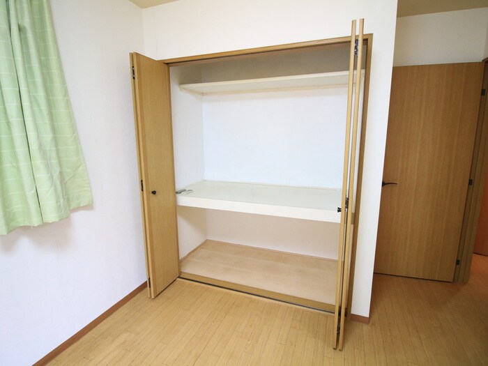 物件内観写真9　(収納)