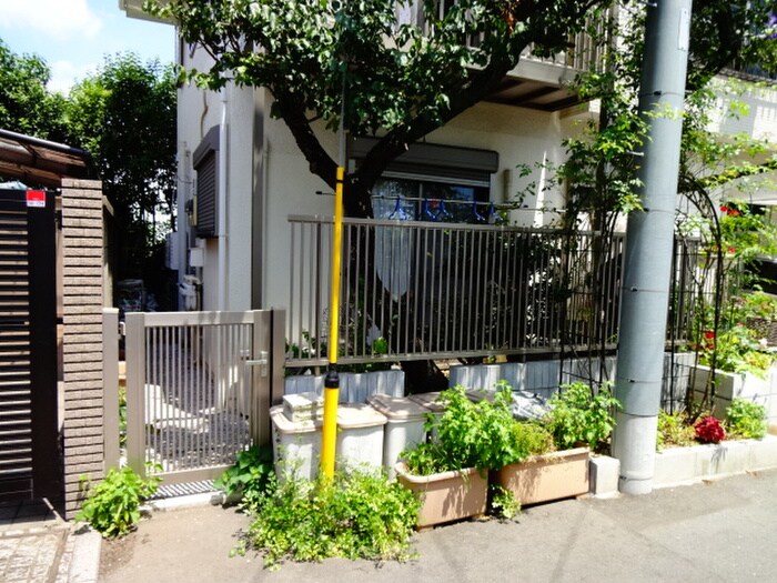 物件外観写真3　(外観写真)