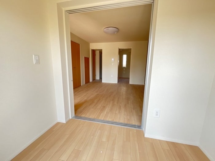 物件内観写真5　(居室)