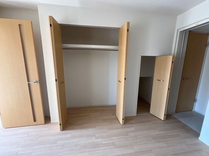 物件内観写真11　(収納)