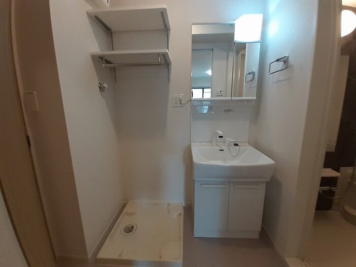 物件内観写真13　(洗面)