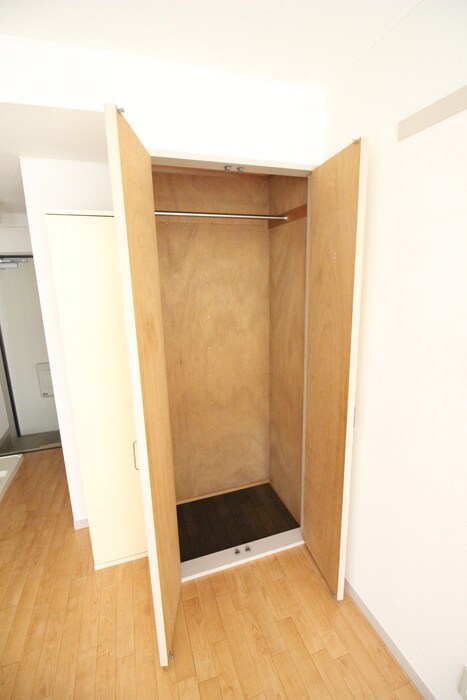 物件内観写真9　(洗面)