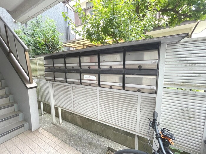 物件外観写真6　(建物設備)