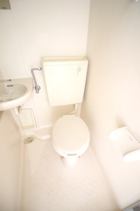 物件内観写真13　(トイレ)