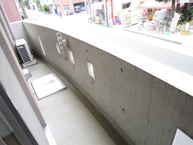 物件内観写真9　(ベランダ・バルコニー)