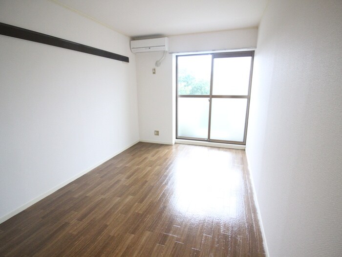 物件内観写真18　(居室)