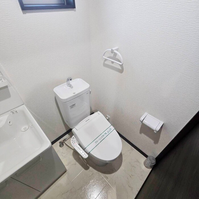 物件内観写真10　(トイレ)