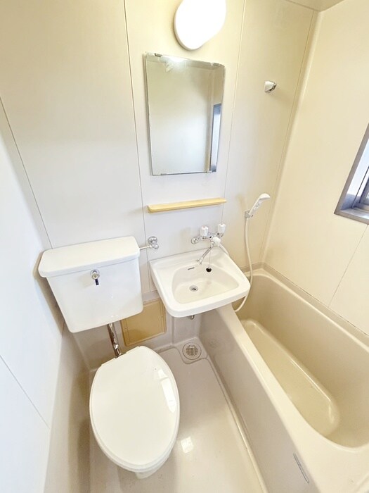 物件内観写真12　(バス／シャワールーム等)