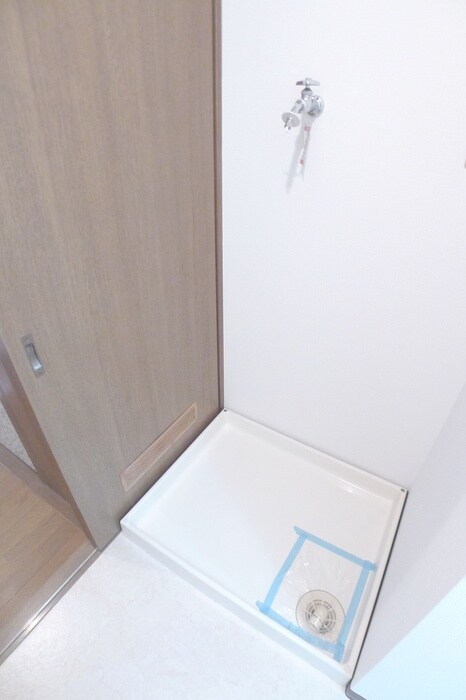 物件内観写真20　(洗濯機置場)