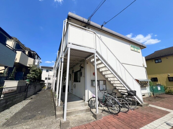 物件外観写真3　(駐輪場)