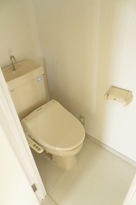 物件内観写真14　(トイレ)