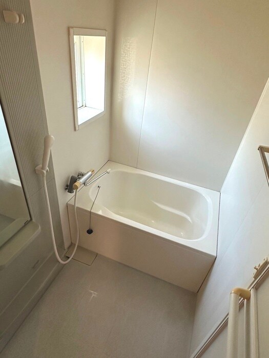 物件内観写真8　(バス／シャワールーム等)