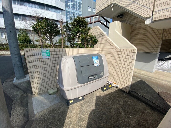 物件外観写真6　(建物設備)