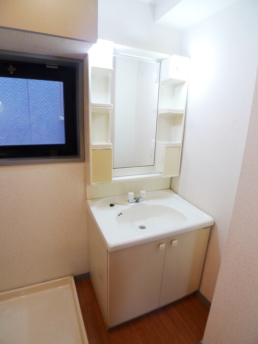 物件内観写真7　(洗面)