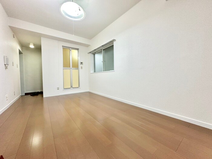 物件内観写真6　(居室)