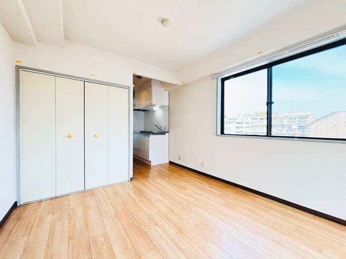 物件内観写真8　(居室)