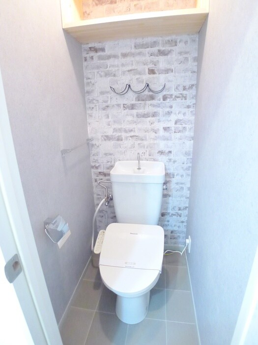 物件内観写真14　(トイレ)