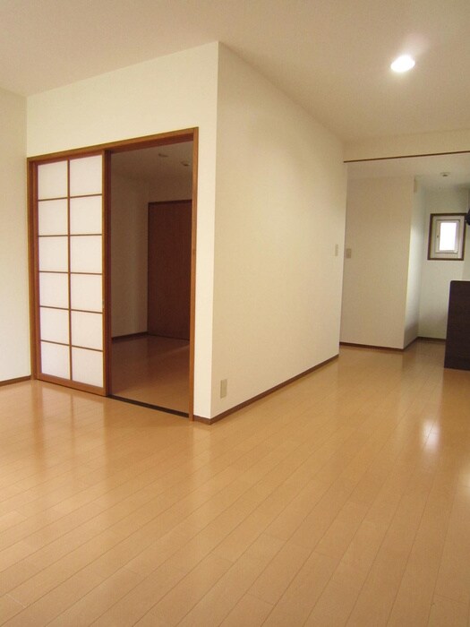 物件内観写真11　(内観写真)