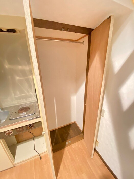 物件内観写真8　(収納)