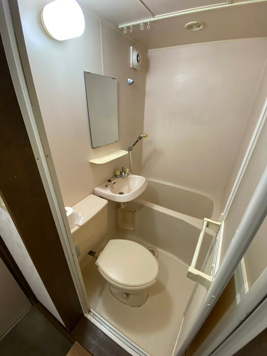 物件内観写真12　(バス／シャワールーム等)