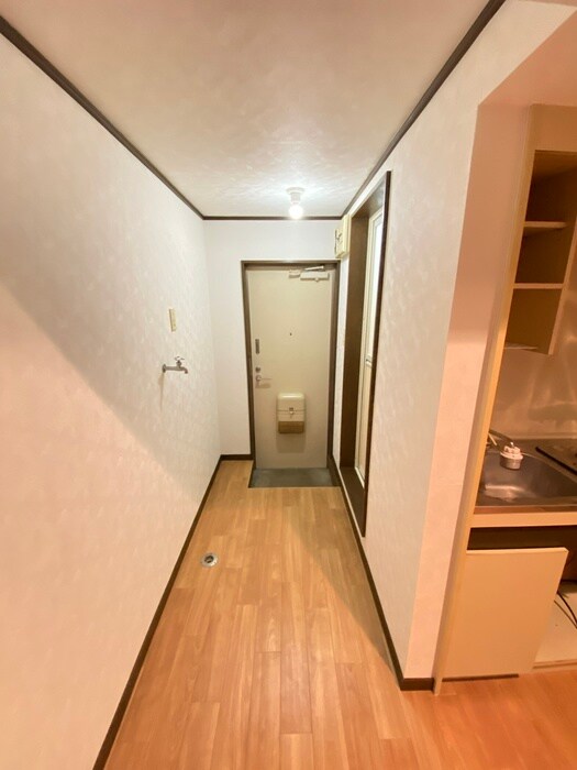 物件内観写真15　(廊下)