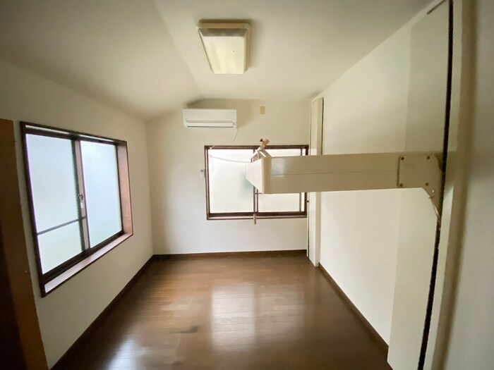 物件内観写真18　(居室)