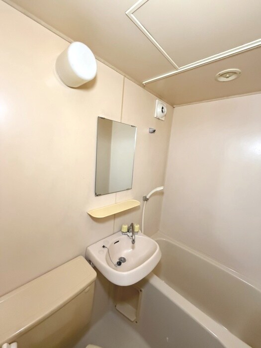 物件内観写真19　(洗面)