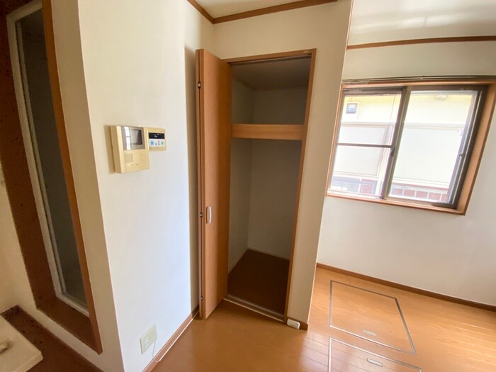 物件内観写真9　(収納)