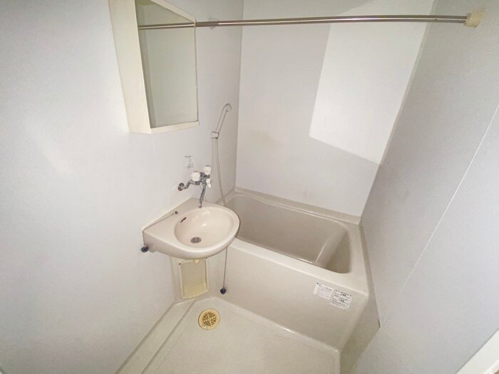 物件内観写真13　(バス／シャワールーム等)