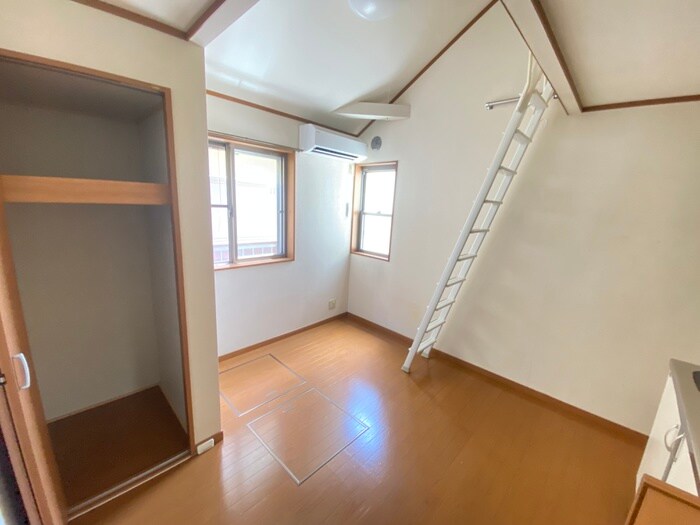 物件内観写真18　(居室)