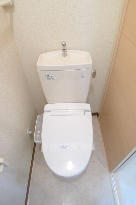 物件内観写真15　(トイレ)