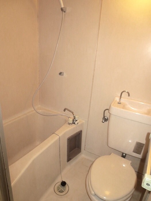 物件内観写真9　(バス／シャワールーム等)