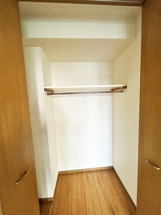 物件内観写真11　(収納)