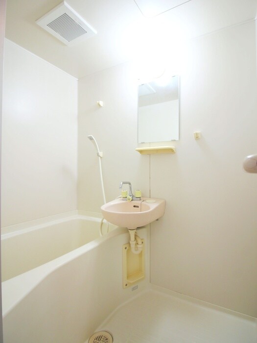 物件内観写真14　(バス／シャワールーム等)