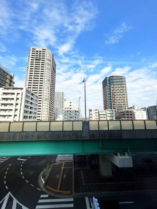 物件内観写真20　(室内からの展望)