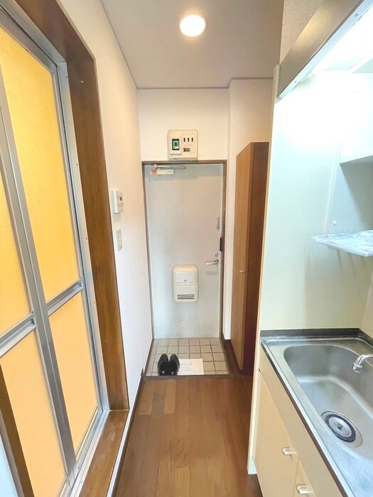 物件内観写真20　(玄関)